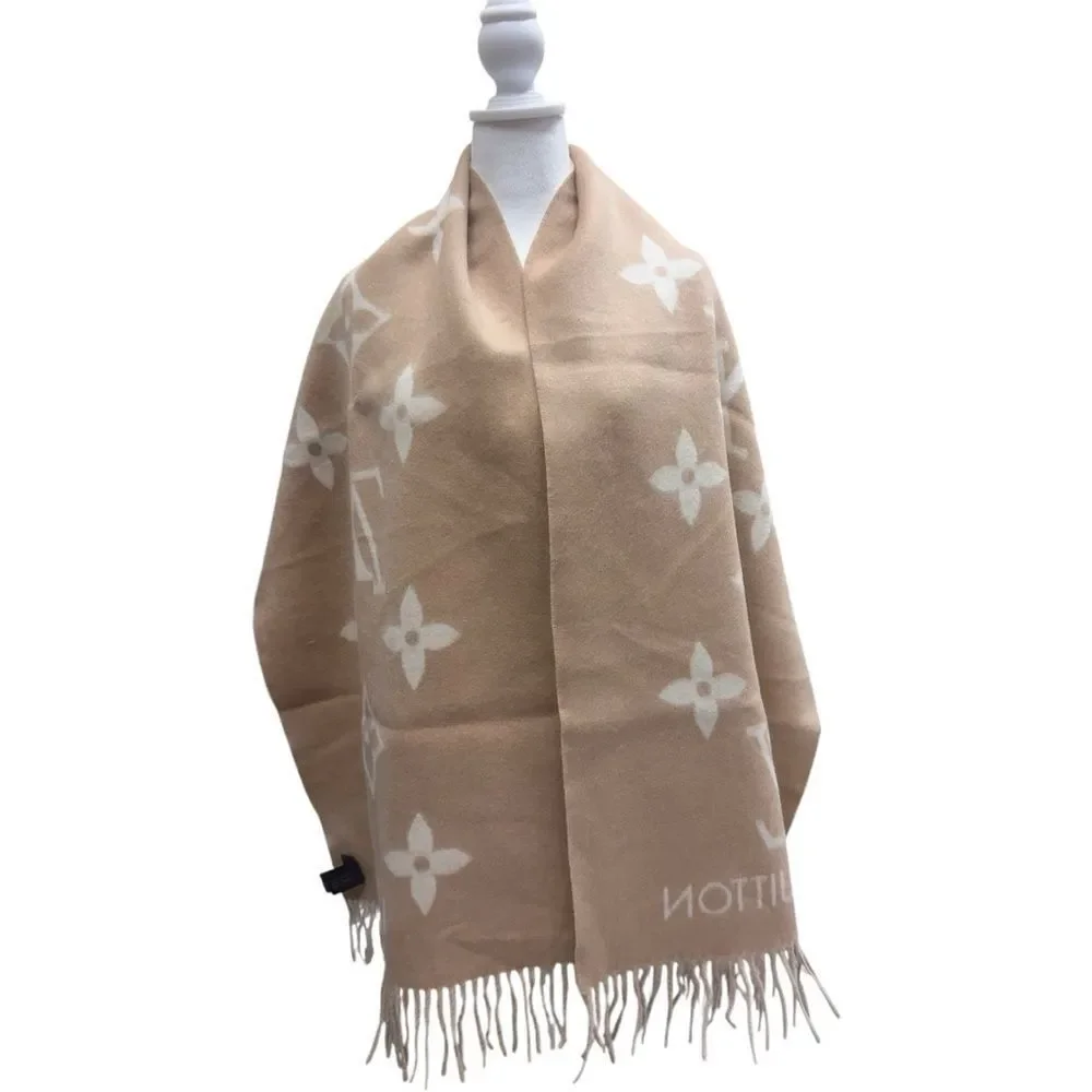 NWT Louis Vuitton Cream & Sable Brown 100% Cashmere M76067 LV Monogram Scarf